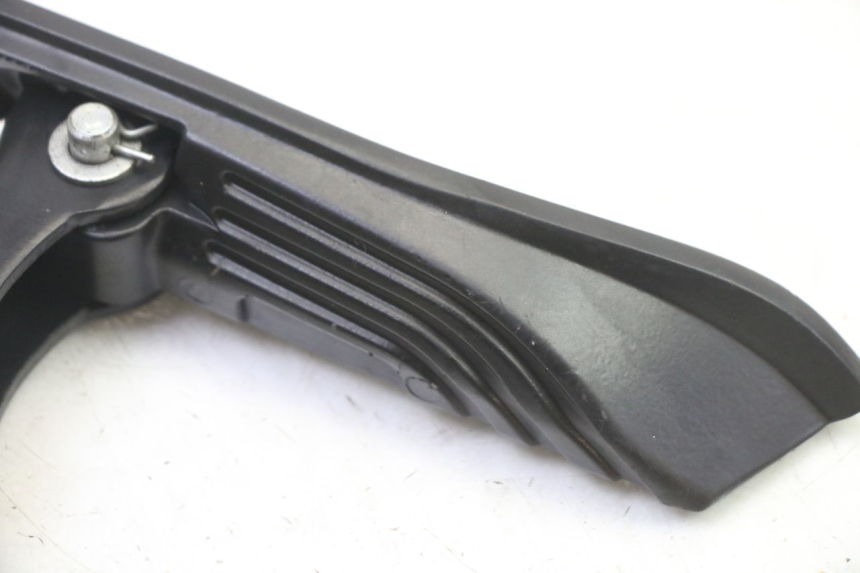 photo de REPOSAPIES TRASERA DERECHA APRILIA SXR 50 (2021 - 2023) - Detalle de la pieza