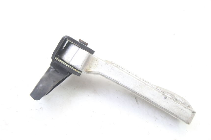 photo de REPOSAPIES TRASERA DERECHA PEUGEOT TWEET 4T 50 (2018 - 2022) - Primer plano técnico