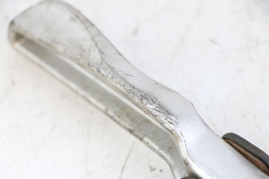 photo de REPOSAPIES TRASERA DERECHA PEUGEOT TWEET PRO CARGO 50 (2018 - 2022) - Otra perspectiva