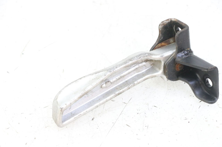 photo de REPOSAPIES TRASERA DERECHA PEUGEOT TWEET PRO CARGO 50 (2018 - 2022) - Detalles de los puntos de fijación