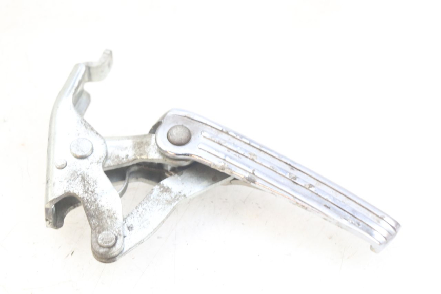 photo de SOPORTE DE PIE TRASERO DERECHO PIAGGIO VESPA GRANTURISMO 125 (2003 - 2007) - Vista principal