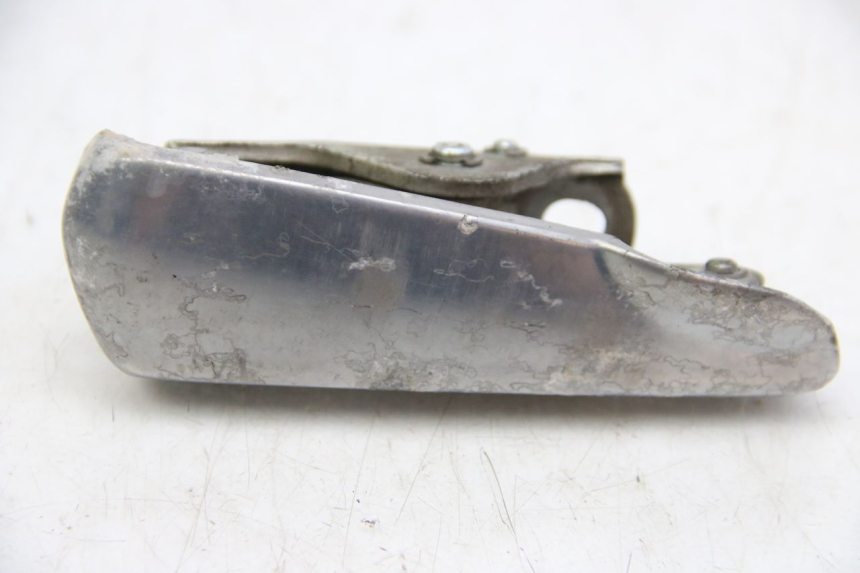 photo de SOPORTE DE PIE TRASERO DERECHO PIAGGIO VESPA GTS SUPER IE 125 (2009 - 2016) - Primer plano técnico