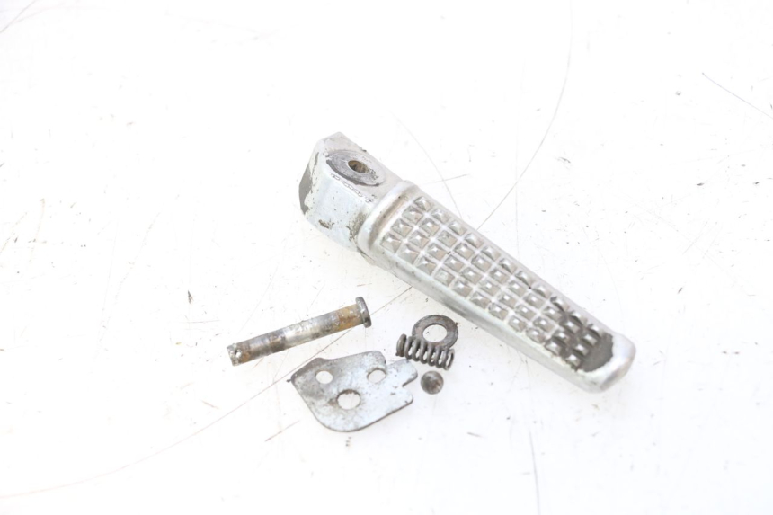 photo de REPOSAPIES TRASERA DERECHA HONDA VFR FI RC46 800 (1998 - 2001) - Otra perspectiva
