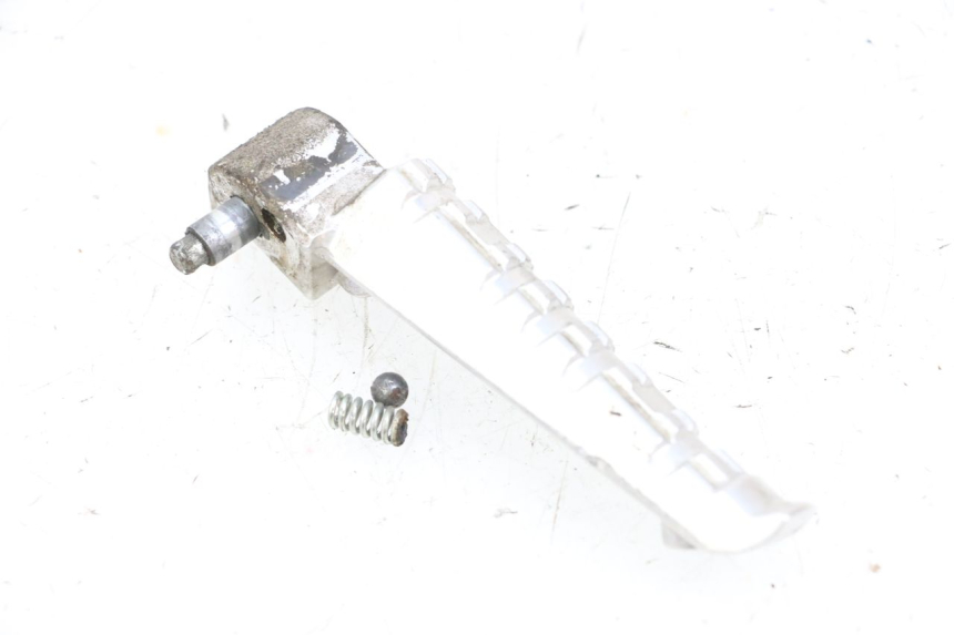 photo de REPOSAPIES TRASERA DERECHA YAMAHA X-MAX XMAX 125 (2010 - 2013) - Otra perspectiva