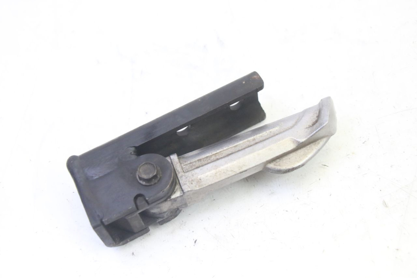 photo de REPOSAPIES TRASERA IZQUIERDA QUADRO 4 4D 350 (2015 - 2018) - Vista principal