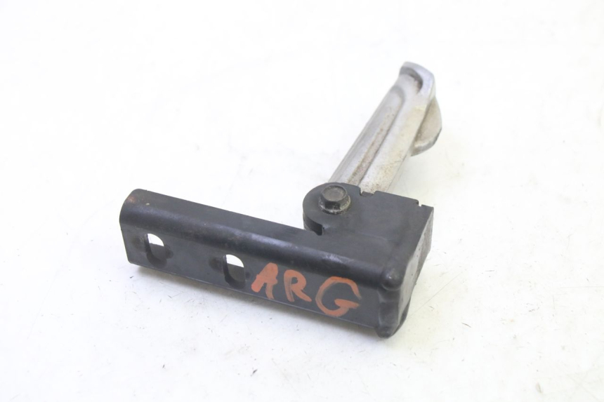 photo de REPOSAPIES TRASERA IZQUIERDA QUADRO 4 4D 350 (2015 - 2018) - Otra perspectiva