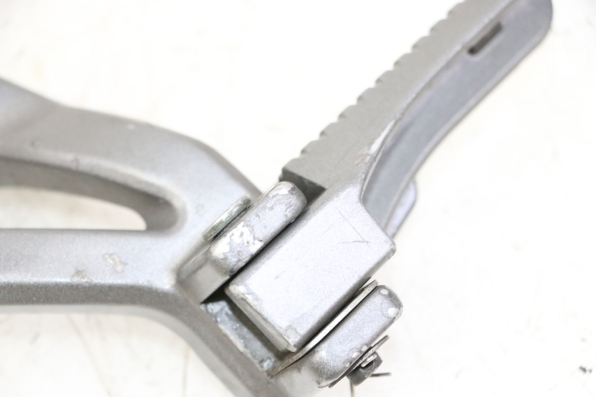 photo de REPOSAPIES TRASERA IZQUIERDA ORCAL CAVARO 4T 50 (2019 - 2023) - Vista general del producto