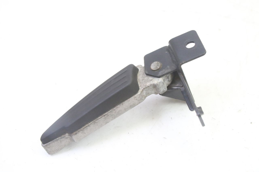 photo de SOPORTE DE PIE TRASERO IZQUIERDO PEUGEOT CITYSTAR 50 (2013 - 2017) - Zoom estado de uso