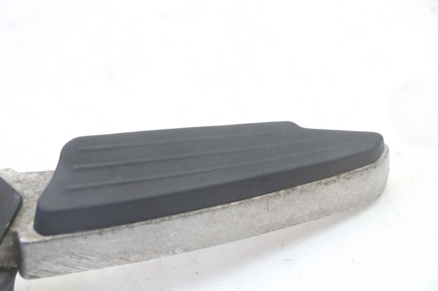 photo de SOPORTE DE PIE TRASERO IZQUIERDO PEUGEOT CITYSTAR 50 (2013 - 2017) - Vista general del producto