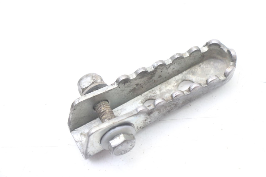 photo de REPOSAPIES TRASERA IZQUIERDA DERBI SENDA SM DRD X-TREME 50 (2011 - 2017) - Zoom estado de uso