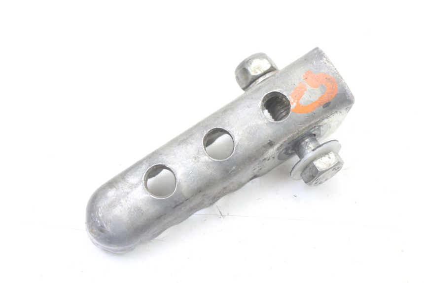 photo de REPOSAPIES TRASERA IZQUIERDA DERBI SENDA SM DRD X-TREME 50 (2011 - 2017) - Otra perspectiva