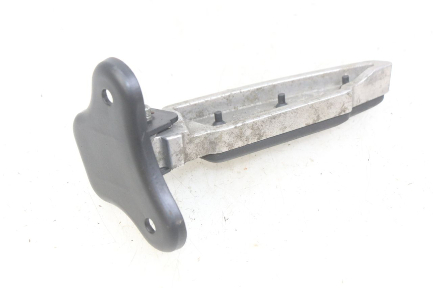 photo de SOPORTE DE PIE TRASERO IZQUIERDO PEUGEOT DJANGO 4T 50 (2014 - 2019) - Primer plano técnico