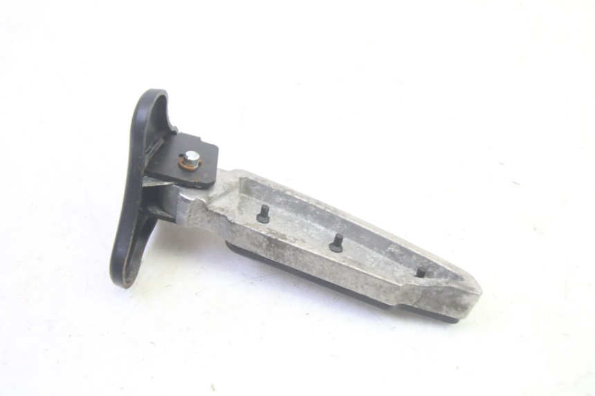 photo de SOPORTE DE PIE TRASERO IZQUIERDO PEUGEOT DJANGO 4T 50 (2014 - 2019) - Primer plano técnico