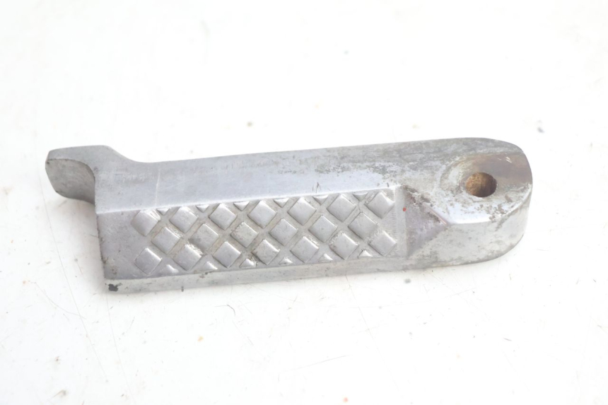 photo de REPOSAPIES TRASERA IZQUIERDA CF MOTO E-CHARM 125 (2005 - 2008) - Detalle de la pieza