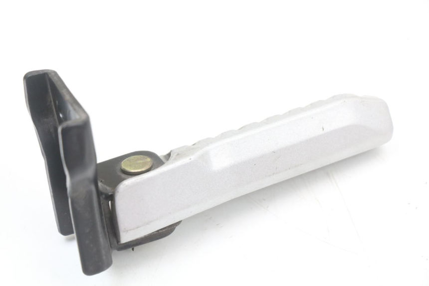 photo de REPOSAPIES TRASERA IZQUIERDA LONGJIA EASY MAX 125 (2020 - 2024) - Otra perspectiva