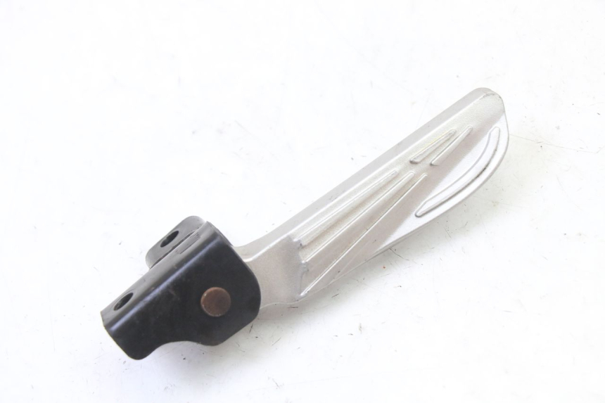 photo de REPOSAPIES TRASERA IZQUIERDA SYM FIDDLE 3 III 125 (2014 - 2020) - Vista principal