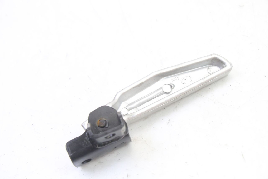 photo de REPOSAPIES TRASERA IZQUIERDA SYM FIDDLE 3 III 50 (2014 - 2020) - Otra perspectiva