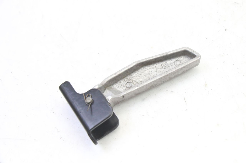 photo de REPOSAPIES TRASERA IZQUIERDA VENESI FLY RETRO 4T 50 (2020 - 2025) - Otra perspectiva