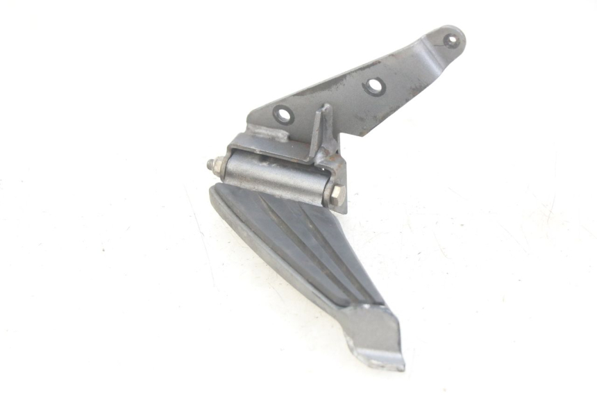 photo de REPOSAPIES TRASERA IZQUIERDA PEUGEOT GEOPOLIS RS 125 (2007 - 2009) - Vista principal