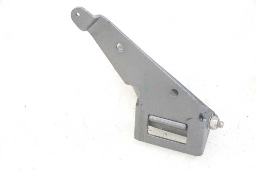 photo de REPOSAPIES TRASERA IZQUIERDA PEUGEOT GEOPOLIS RS 125 (2007 - 2009) - Otra perspectiva