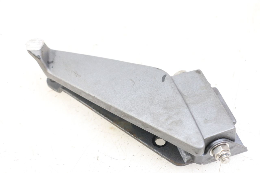 photo de REPOSAPIES TRASERA IZQUIERDA PEUGEOT GEOPOLIS RS 125 (2007 - 2009) - Zoom estado de uso