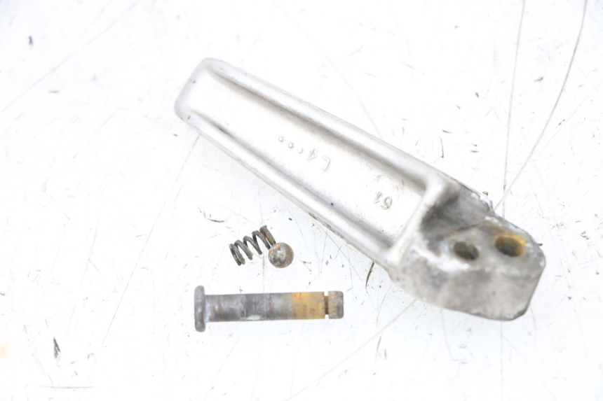 photo de REPOSAPIES TRASERA IZQUIERDA SUZUKI GSXR GSX-R 1000 (2003 - 2004) - Detalle de la pieza