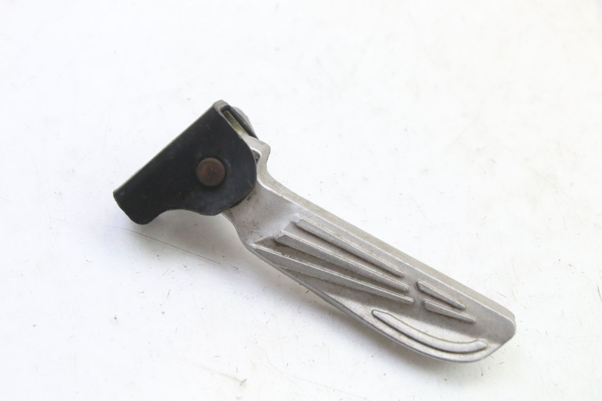 photo de SOPORTE DE PIE TRASERO IZQUIERDO SYM JET 14 4T 50 (2018 - 2022) - Vista principal