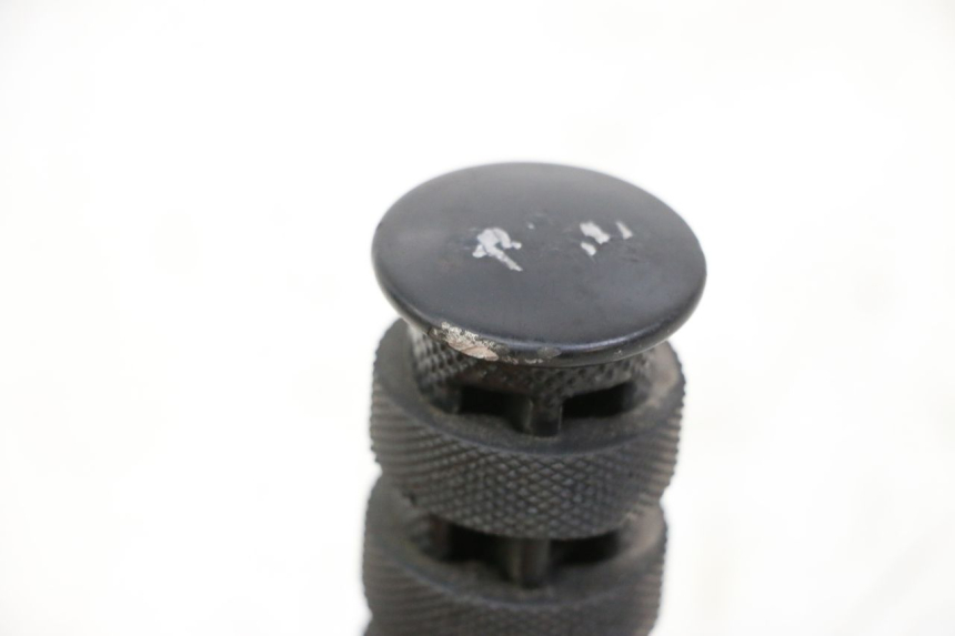 photo de REPOSAPIES TRASERA IZQUIERDA KEEWAY K-LIGHT KLIGHT 125 (2018 - 2025) - Detalle de la pieza