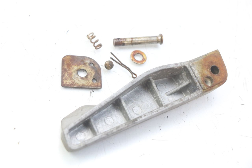 photo de REPOSAPIES TRASERA IZQUIERDA RIDE KALLIO 50 (2010 - 2019) - Detalle de la pieza