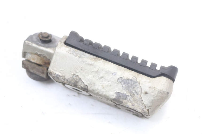 photo de REPOSAPIES TRASERA IZQUIERDA KAWASAKI GTR 1000 (1994 - 2004) - Zoom estado de uso