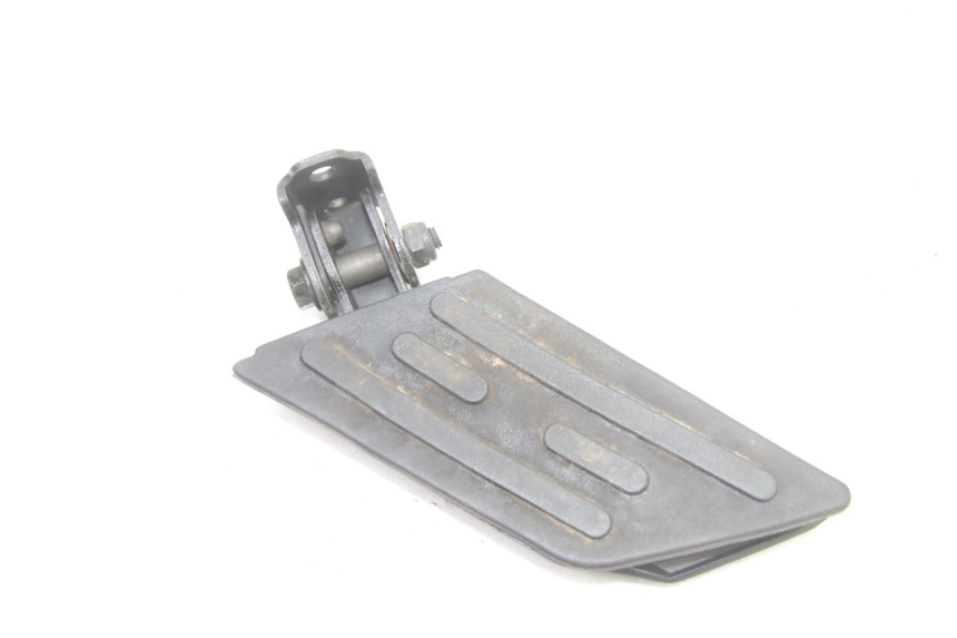 photo de SOPORTE DE PIE TRASERO IZQUIERDO PEUGEOT KISBEE 2T 50 (2010 - 2017) - Detalle de la pieza