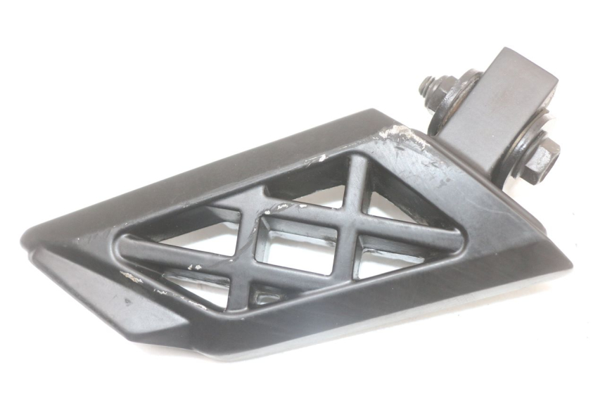 photo de SOPORTE DE PIE TRASERO IZQUIERDO PEUGEOT KISBEE 4T 50 (2018 - 2022) - Otra perspectiva