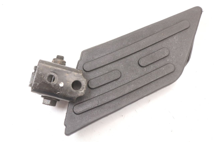 photo de SOPORTE DE PIE TRASERO IZQUIERDO PEUGEOT KISBEE 4T 50 (2010 - 2017) - Detalle de la pieza