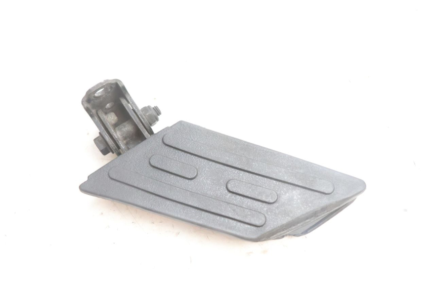 photo de SOPORTE DE PIE TRASERO IZQUIERDO PEUGEOT KISBEE 4T 50 (2010 - 2017) - Vista principal