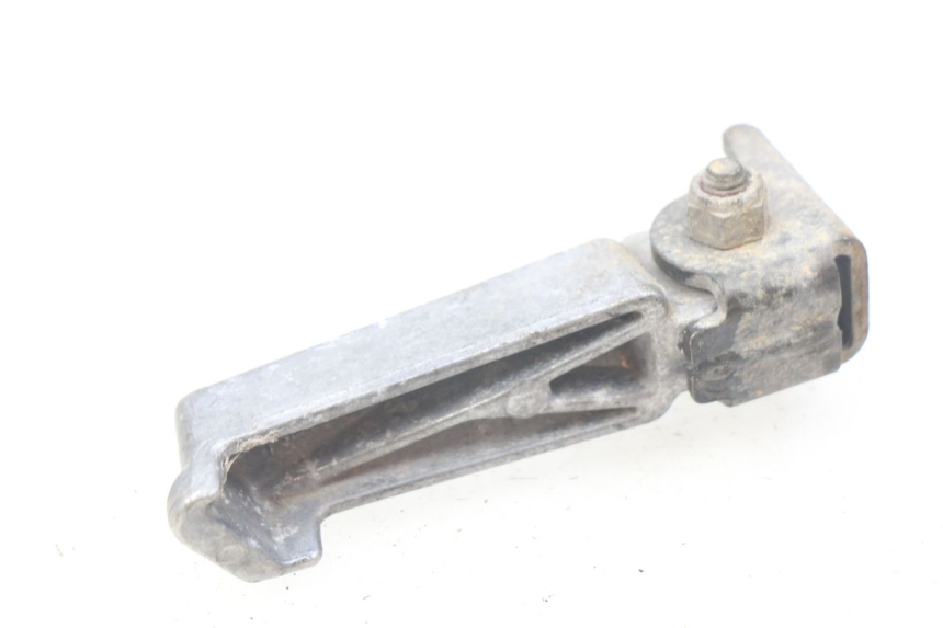 photo de SOPORTE DE PIE TRASERO IZQUIERDO PEUGEOT LUDIX 50 (2008 - 2017) - Zoom estado de uso