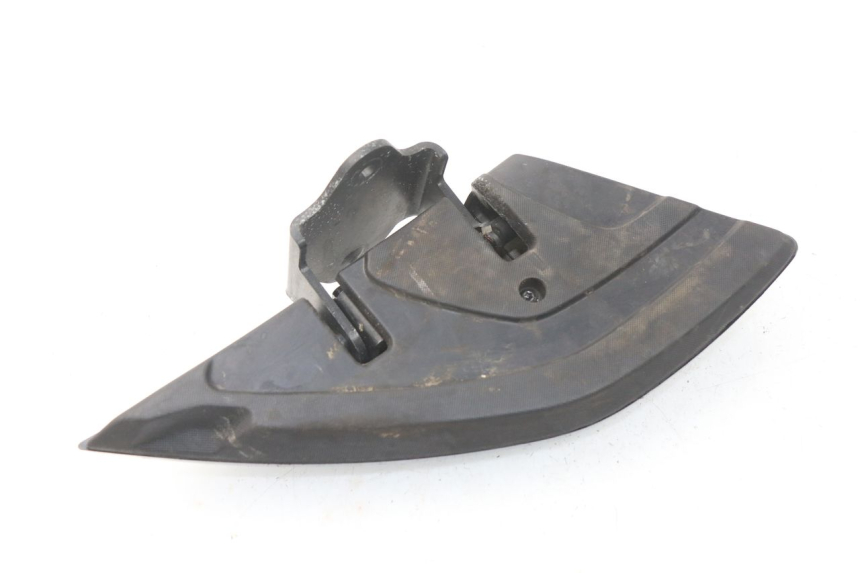 photo de REPOSAPIES TRASERA IZQUIERDA PEUGEOT METROPOLIS 400 (2017 - 2020) - Vista principal