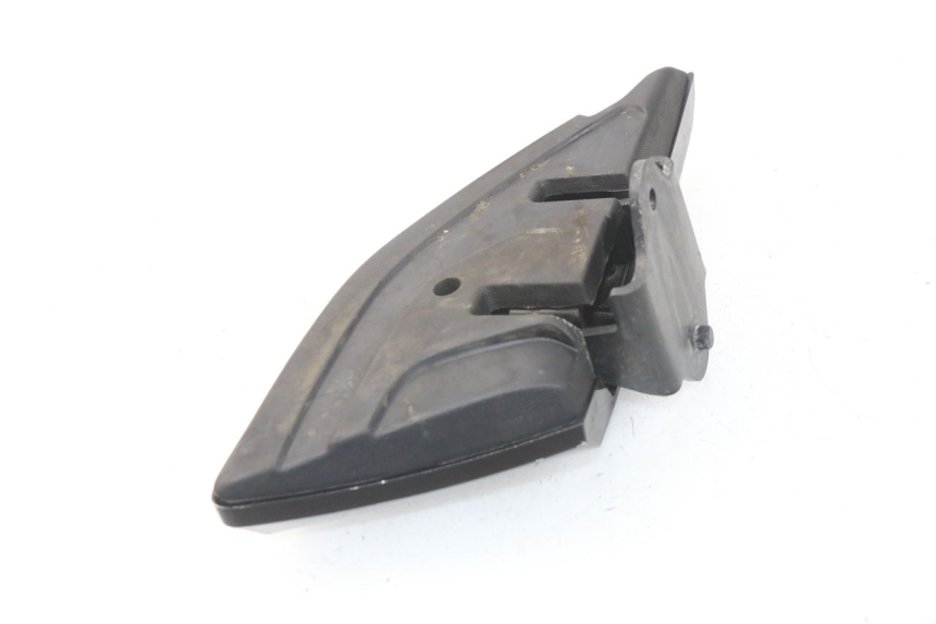 photo de REPOSAPIES TRASERA IZQUIERDA PEUGEOT METROPOLIS 400 (2017 - 2020) - Vista general del producto