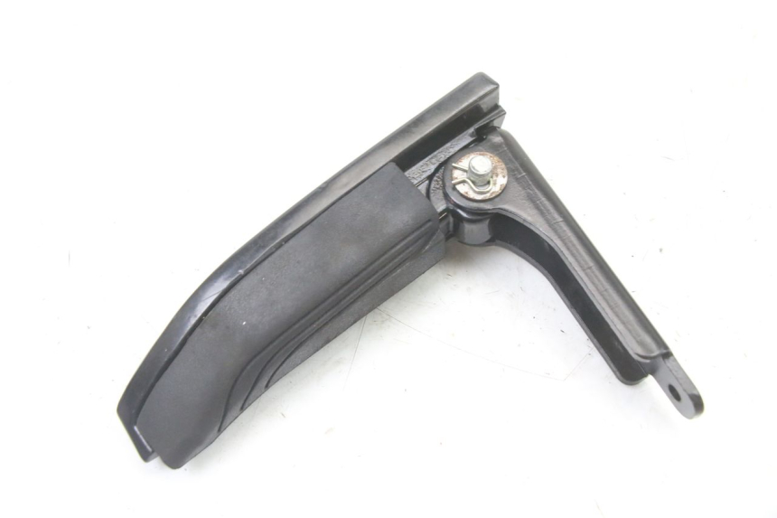 photo de REPOSAPIES TRASERA IZQUIERDA PIAGGIO MP3 500 (2014 - 2017) - Zoom estado de uso