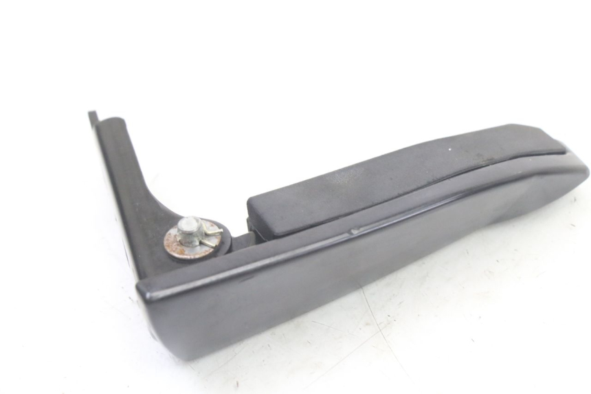 photo de REPOSAPIES TRASERA IZQUIERDA PIAGGIO MP3 500 (2014 - 2017) - Otra perspectiva