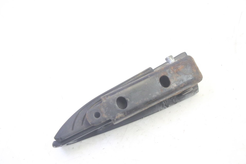 photo de REPOSAPIES TRASERA IZQUIERDA PIAGGIO MP3 500 (2016 - 2018) - Primer plano técnico