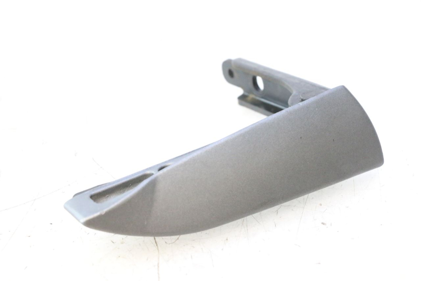 photo de REPOSAPIES TRASERA IZQUIERDA PIAGGIO MP3 500 (2016 - 2018) - Vista general del producto