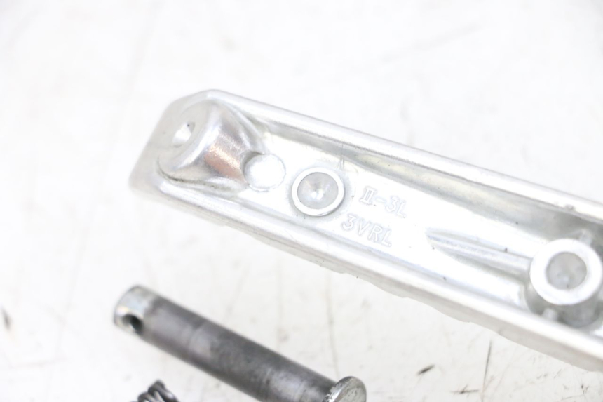 photo de REPOSAPIES TRASERA IZQUIERDA YAMAHA MT-07 MT07 ABS 700 (2018 - 2020) - Zoom estado de uso