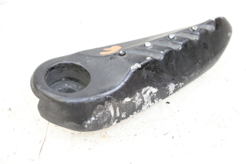 photo de REPOSAPIES TRASERA IZQUIERDA YAMAHA NEO'S NEOS 2T 50 (2007 - 2017) - Zoom estado de uso