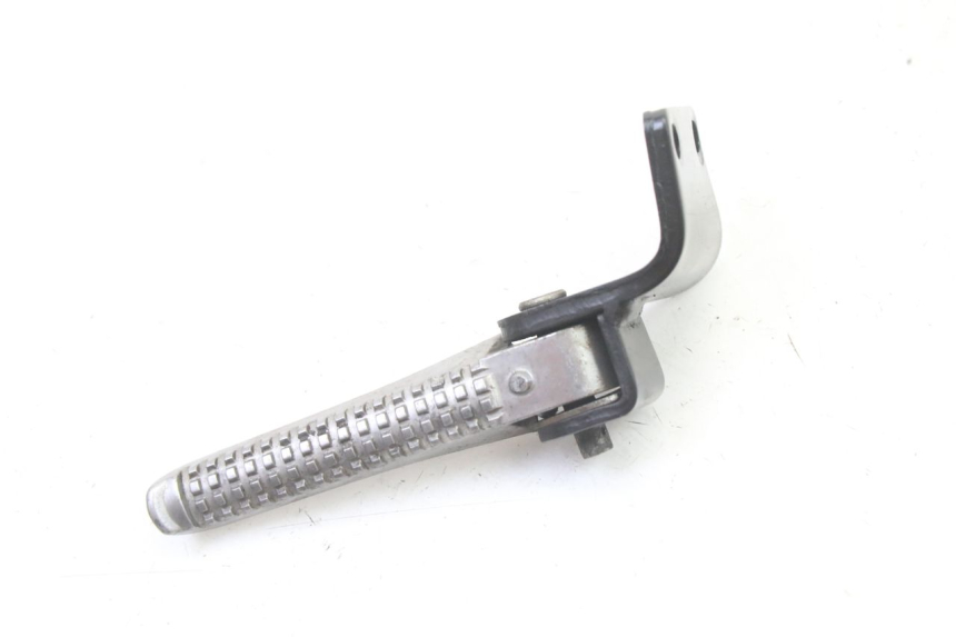 photo de REPOSAPIES TRASERA IZQUIERDA PIAGGIO NRG POWER PUREJET 50 (2018 - 2021) - Detalle de la pieza