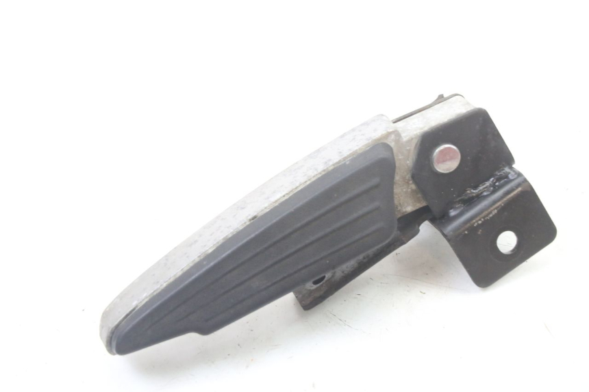 photo de REPOSAPIES TRASERA IZQUIERDA PEUGEOT SATELIS 125 (2013 - 2018) - Detalle de la pieza