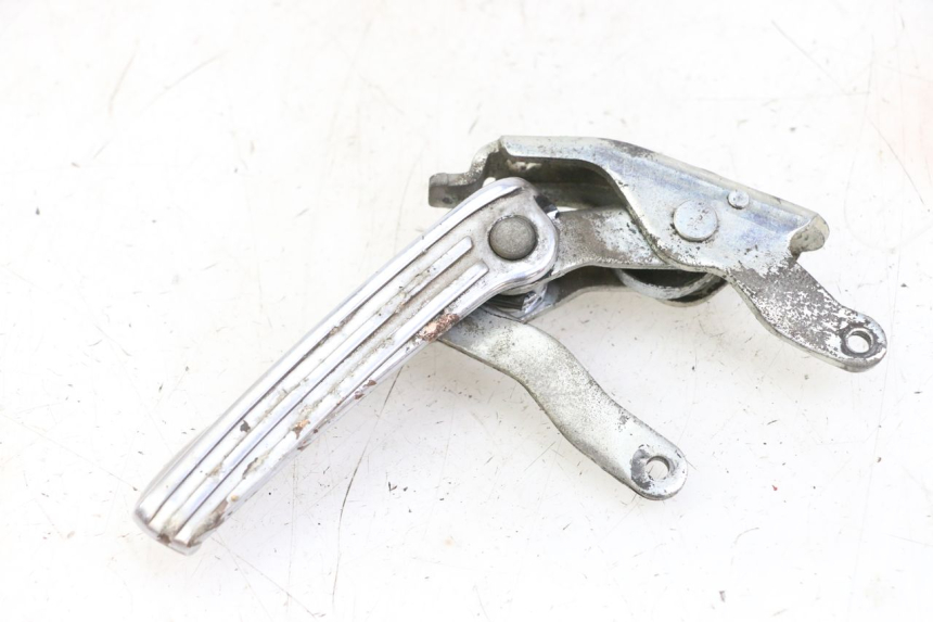 photo de REPOSAPIES TRASERA IZQUIERDA PIAGGIO VESPA GRANTURISMO 200 (2004 - 2005) - Vista principal