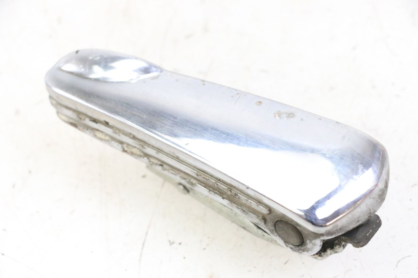 photo de REPOSAPIES TRASERA IZQUIERDA PIAGGIO VESPA GRANTURISMO 200 (2004 - 2005) - Estado de la superficie y material