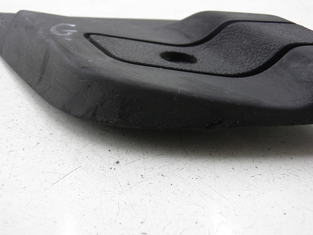 photo de REPOSAPIES TRASERA IZQUIERDA PIAGGIO X9 EVOLUTION 125 (2003 - 2007) - Detalle de la pieza