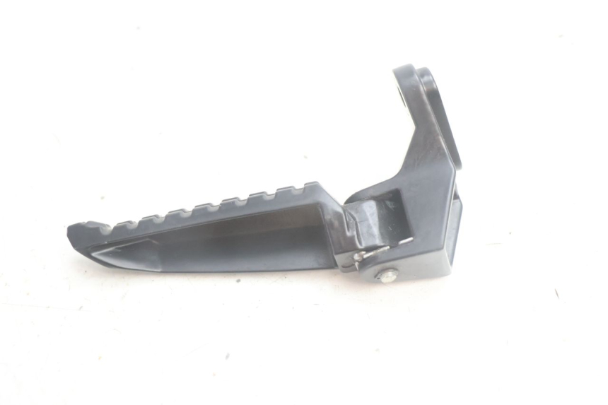 photo de REPOSAPIES TRASERA IZQUIERDA JM MOTORS R-MAX TECH 50 (2024 - 2026) - Vista general del producto
