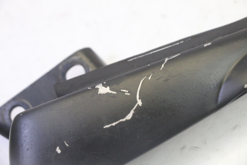 photo de REPOSAPIES TRASERA IZQUIERDA GILERA RUNNER SP 50 (2009 - 2017) - Detalle de la pieza